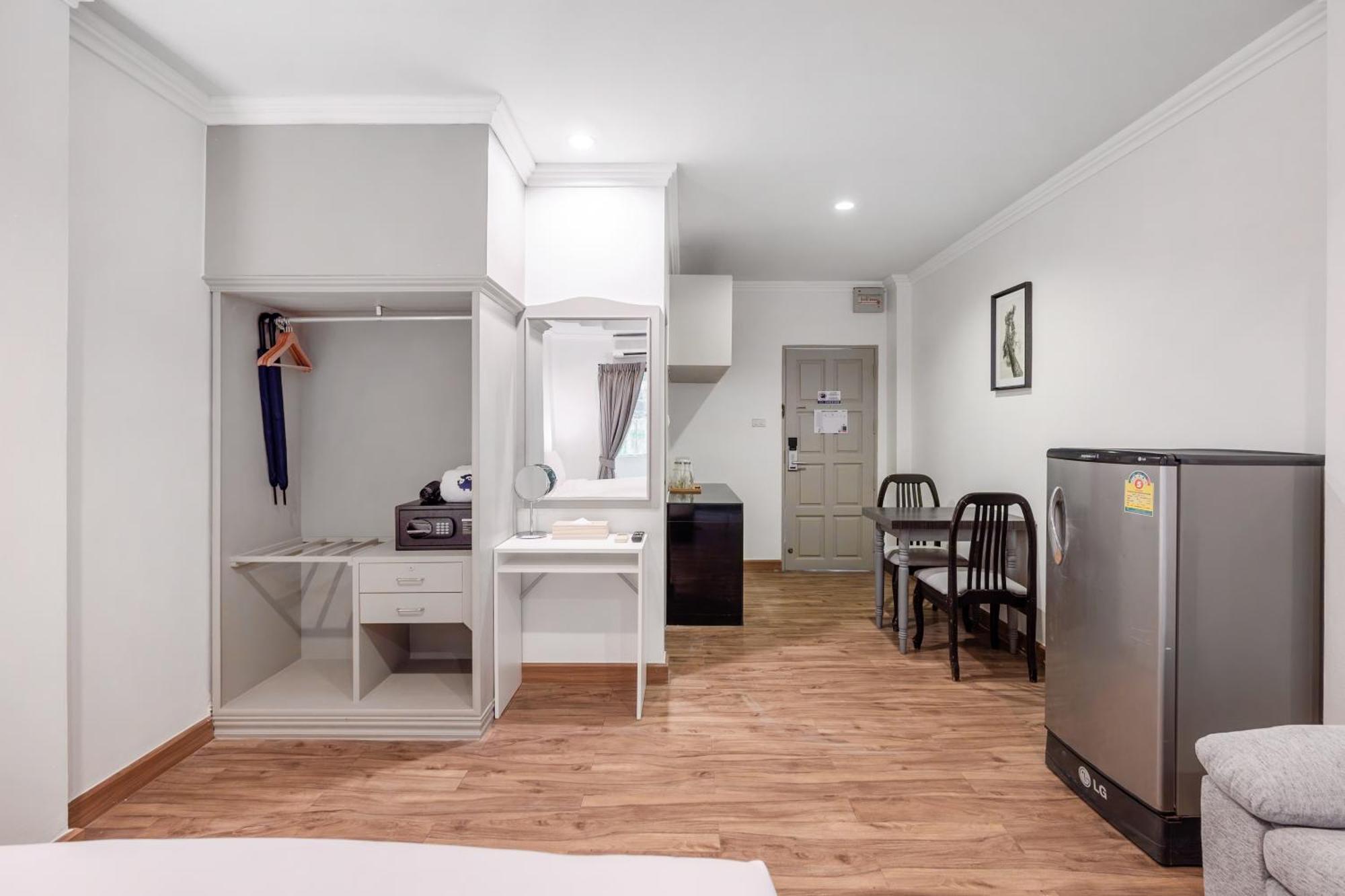 Kokotel Pattaya North Beach Ngoại thất bức ảnh