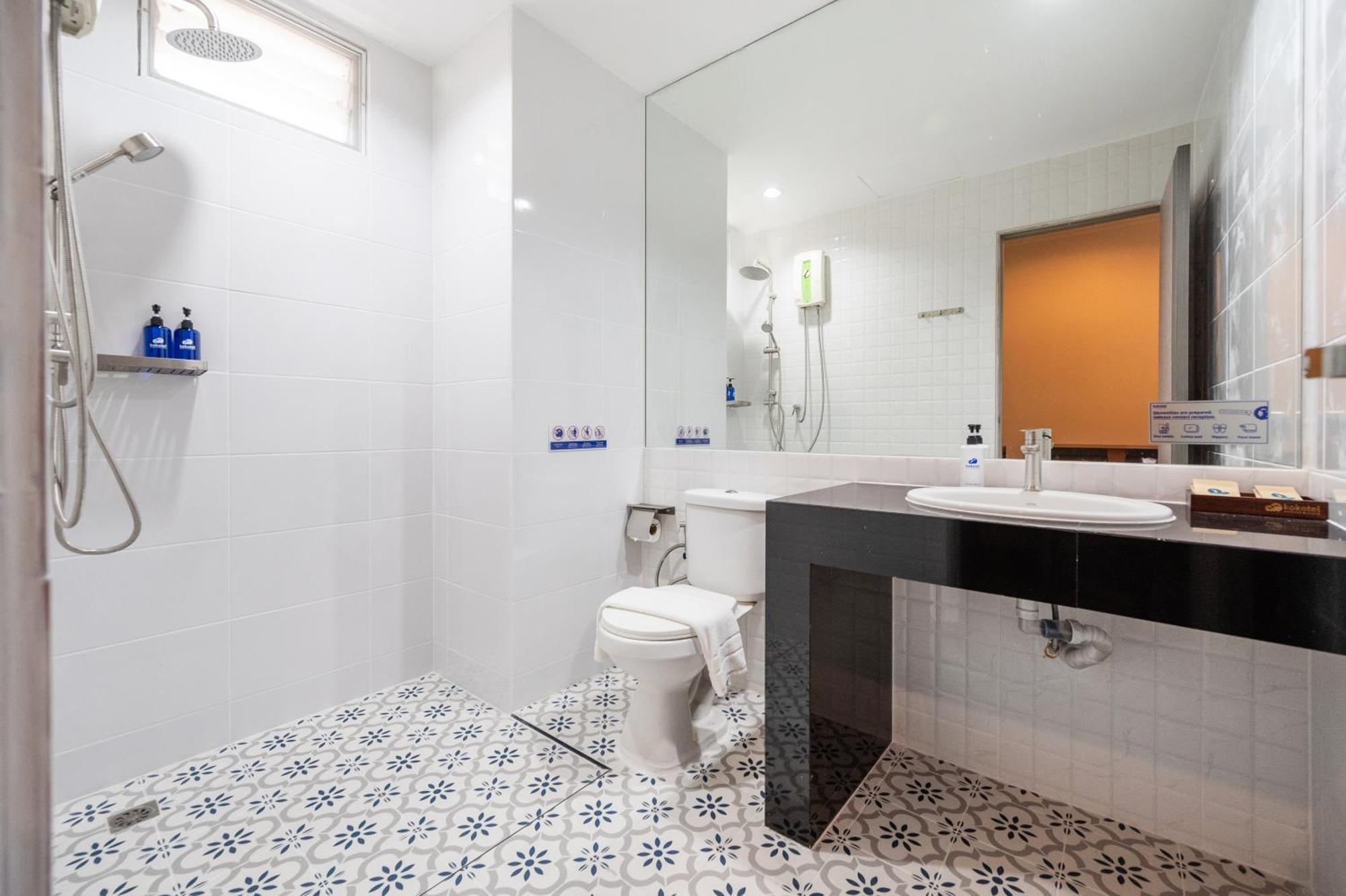 Kokotel Pattaya North Beach Ngoại thất bức ảnh